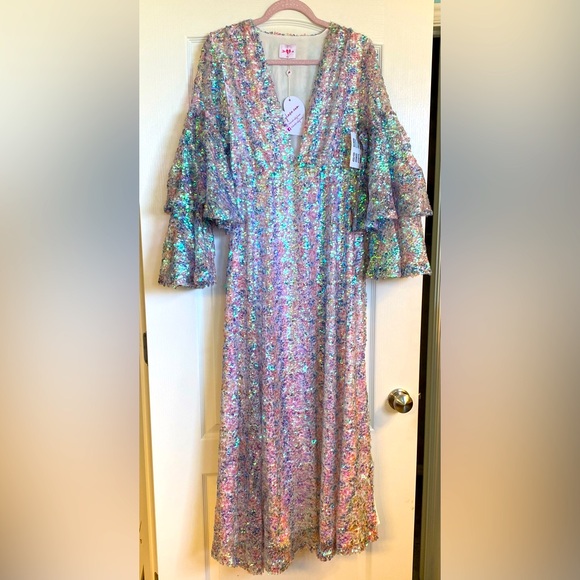 Buddy Love Dresses & Skirts - Buddy Love Iridescent Sequin Long Sleeve Maxi Dress
